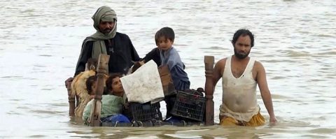 Politique de gauche Apres les inondations le Pakistan a besoin