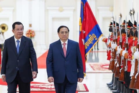 Politique de gauche Le Premier ministre apprecie le Cambodge pour